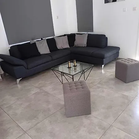 Lava Villa Ayía Nápa