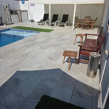 Lava * Ayía Nápa