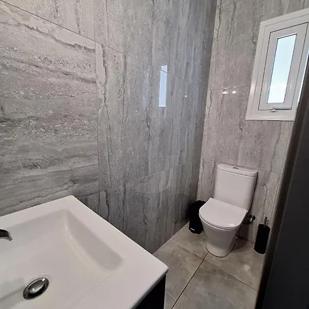 Lava Villa Aya Napa